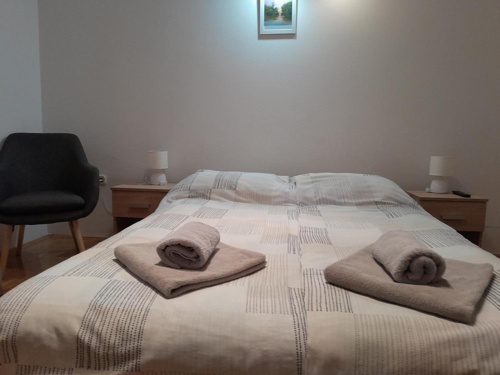 Apartman Kod Dide I Bake วูโควาร์ ภายนอก รูปภาพ